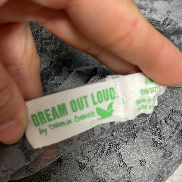 Gray lace top - Picture 4 of 5